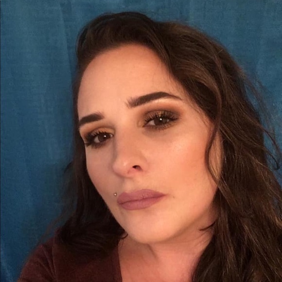 Meet your Posher, Fiona - Picture 13 of 16